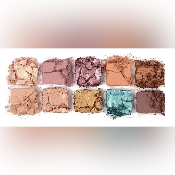 Wander Beauty Wanderess Escape 10 pan Eyeshadow Palette Cool Beachy Tones NIB - Picture 2 of 9